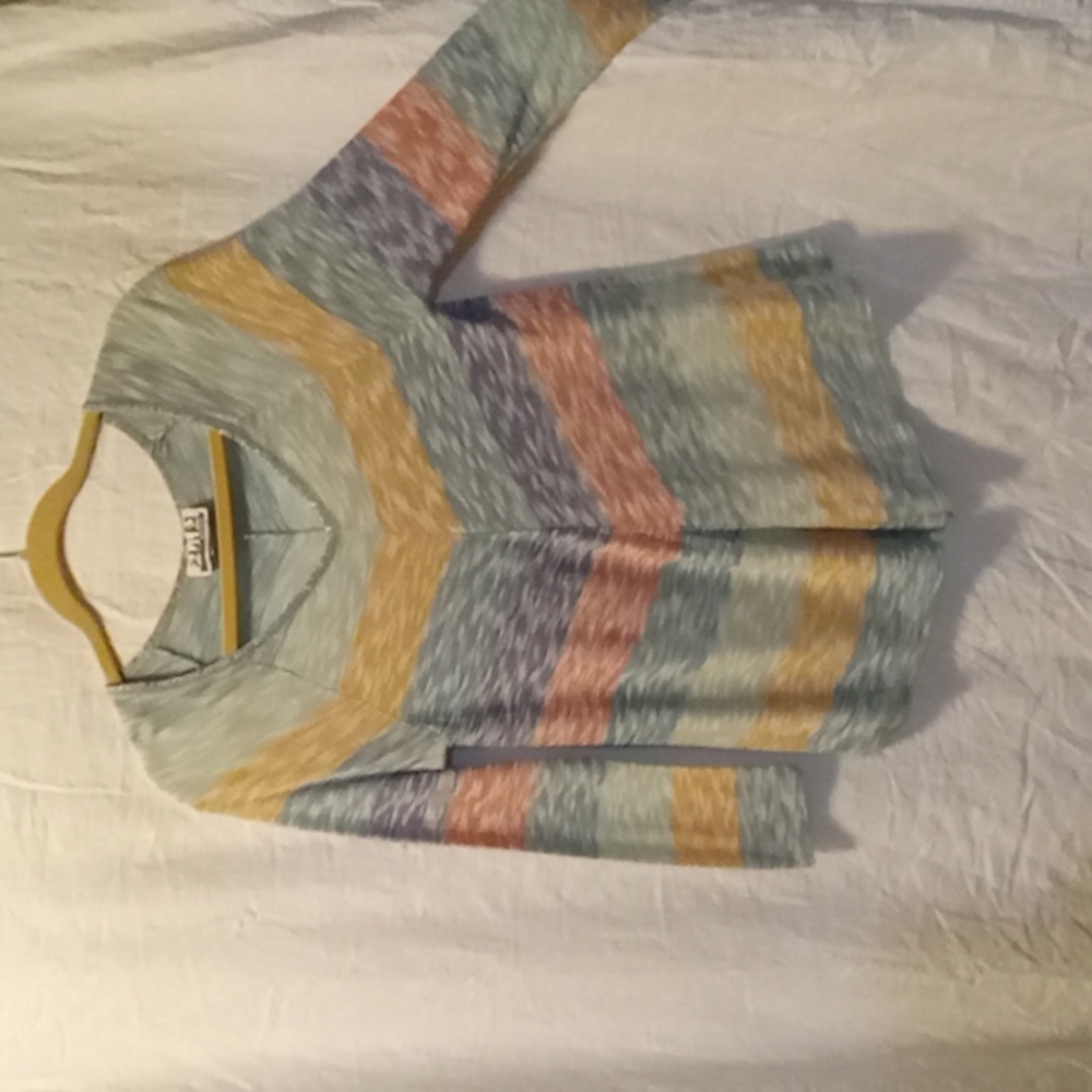 212 New York long sleeve top size small